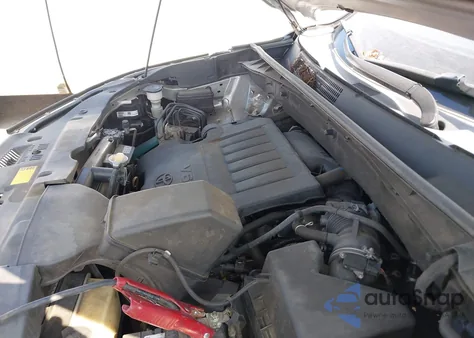 2015 Toyota Highlander Xle V6 z USA, uszkodzony, nr VIN 5TDKKRFH6FS086456